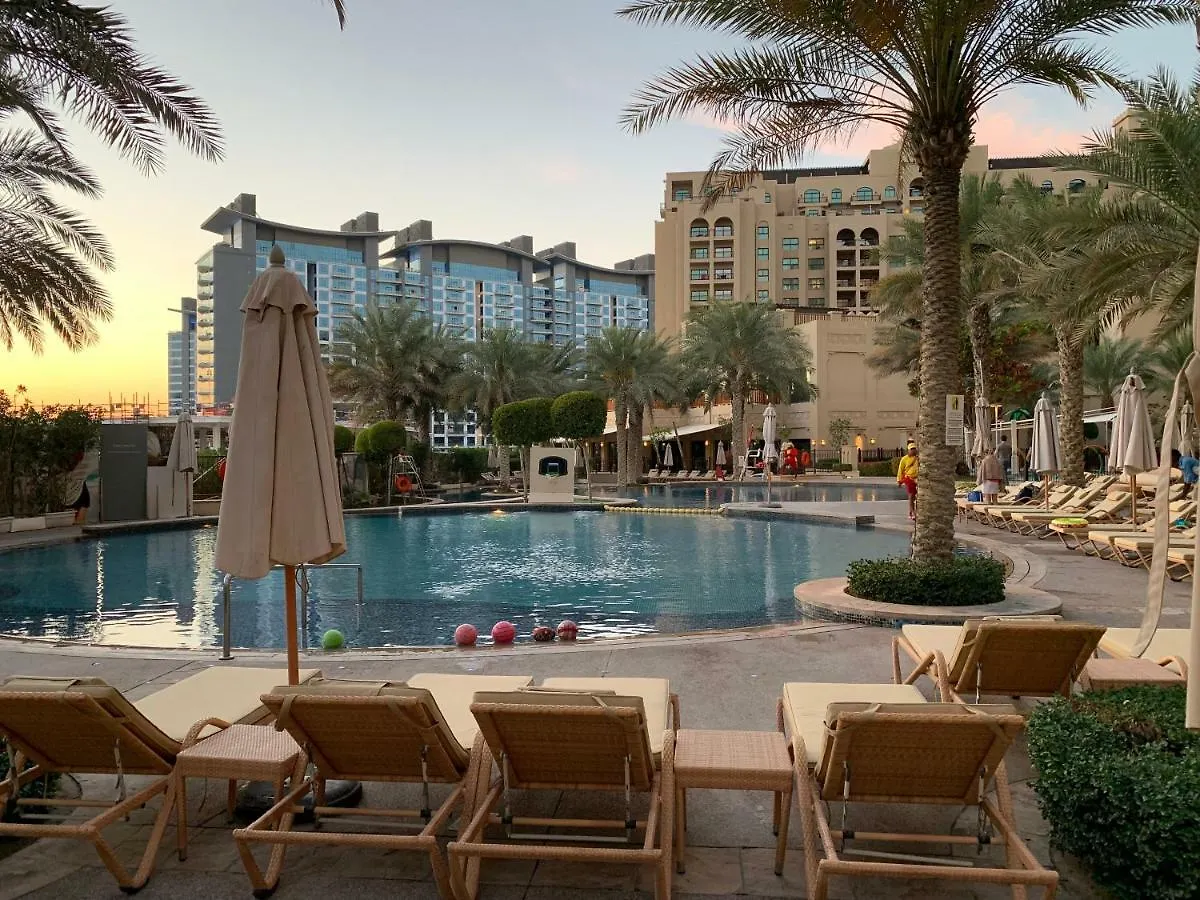 Amazing 2Br Apartment Dubai